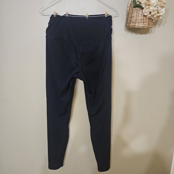 Ododos Black Full Length Yoga Leggings  Cross Waistband Ruched Sides Size L - Picture 5 of 5